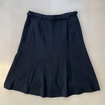 바나나리퍼블릭 블랙 플레어 스커트 벨트 포함 새상품급