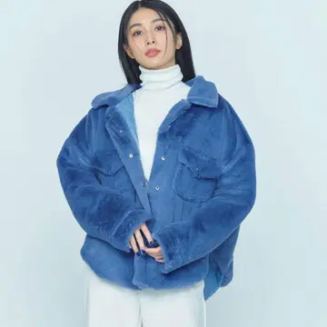 인기 완판 미사용 BLUE x PALANG 퍼 자켓 포아 자켓