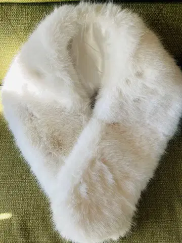 성인식 폭신폭신 퍼 숄 화이트 후리소데