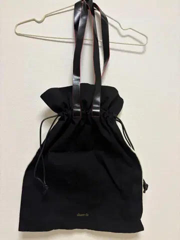 allureville 드로우 스트링 백 블랙 베이지