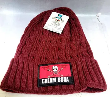 크림 소다 니트 모자입니다. 미사용 새상품입니다.