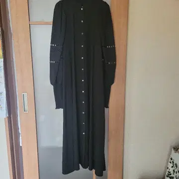 ROSEBUD 블랙 롱 원피스 셔링 소매 (새상품)