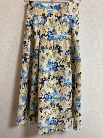 IENA 꽃무늬 플레어 스커트