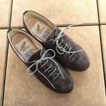 로퍼 스웨이드 짙은 그레이 사이즈 35 끈