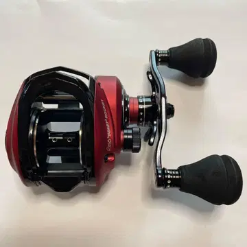 아부가르시아 Revo beast 로켓 우회전 베이트 낚시릴