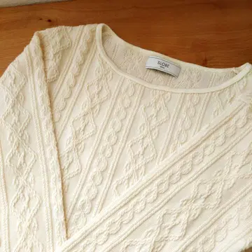 SLOBEIENA 니트 티셔츠