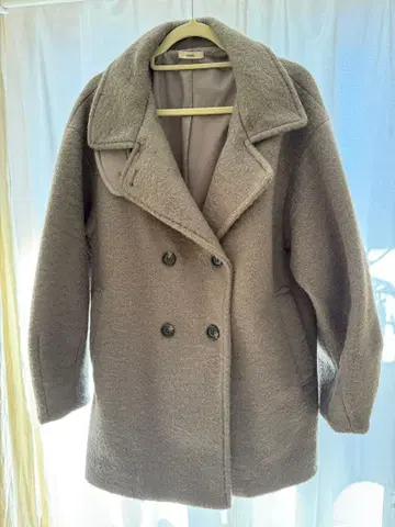 샤기 미들 코트 그레이 보아풍 더블 브레스트 코트