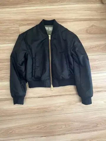 캘런솔로지 MA-1 스타일 블랙 자켓