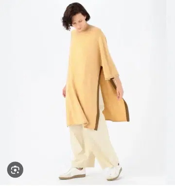 투모로우랜드 바카 니트 판초 색상 그레이 한 번 착용만