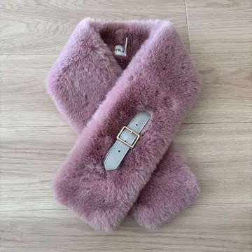FURLA 인조 모피 벨트 플러그 머플러