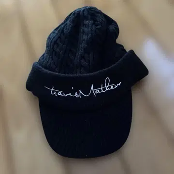 travisMathew 트라비스 매슈 블랙 니트 모자