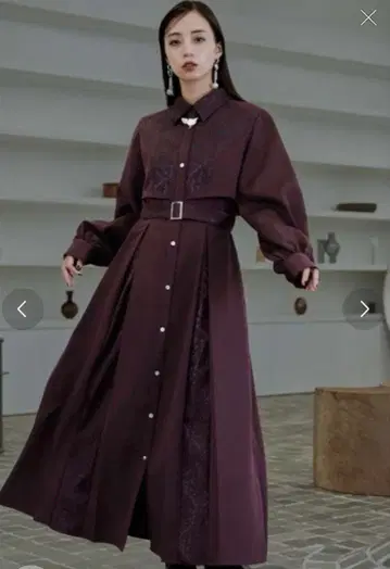 HARE 이소자이 절개 원피스