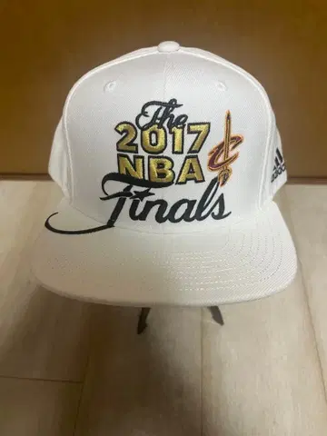 2017 NBA Finals 캡 화이트 adidas 캐브스