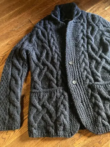 투모로우랜드의 니트 가디건! 로 게이지! 알파카!