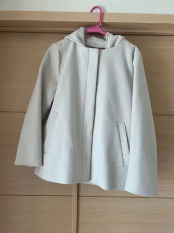 글로벌 워크 후드 부착 숏코트