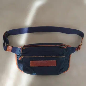 Felisi 네이비 숄더백