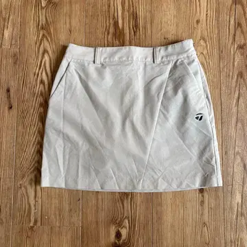 [ 테일러메이드 ] 여성용 스커트 이너 팬츠 포함 XS 사이즈