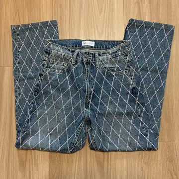 [ 완판템 ] ZARA 미드 라이즈 데님 팬츠 큐빅 AI49