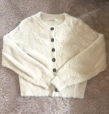 LOUNIE 페더 가디건