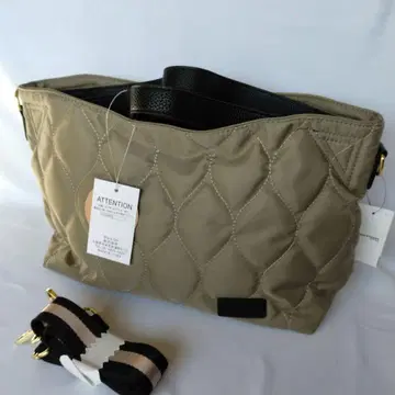 [ 미사용 ] LIZDAYS 리즈데이즈 숄더백 토트 퀼팅