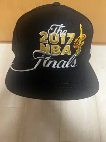 2017 NBA 파이널 캡 블랙 캐브스 캐벌리어스