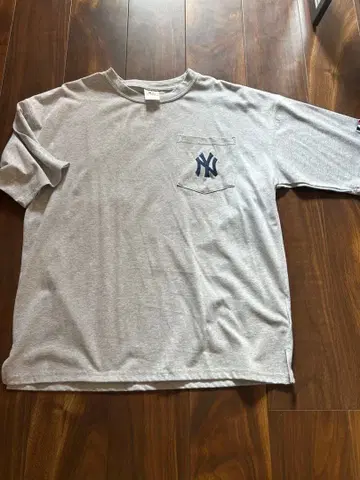 뉴욕 양키스 T셔츠 그레이 빅