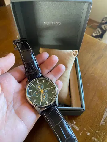 SEIKO 크로노그래프 블랙 가죽
