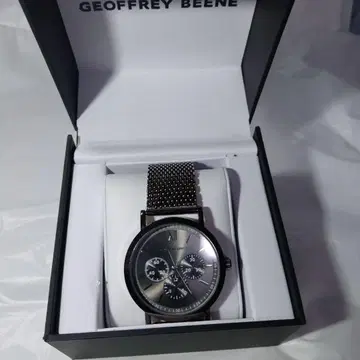 Geoffrey Beene 손목시계