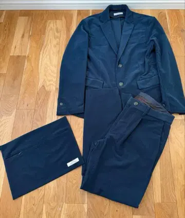 남성용 / 저널 스탠다드 수트 패커블 S 네이비 새상품급