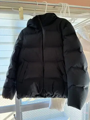 UNIQLO 심리스 다운 파카 S