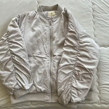 라이트 그레이 프릴 슬리브 자켓 M