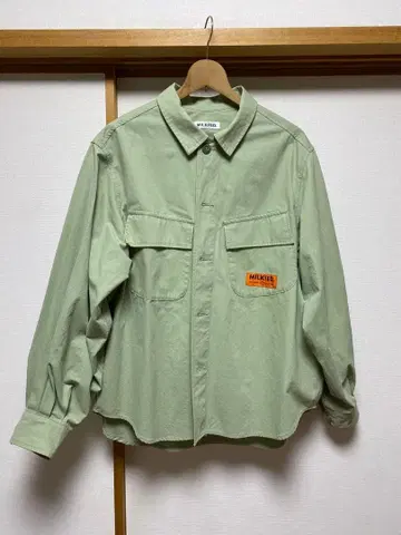 MILKFED. 라이트 그린 긴팔 셔츠