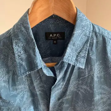 A.P.C. 패턴 블루 셔츠 XS