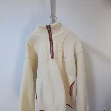 니코앤드 플리스 자켓 하프 지퍼 크림색