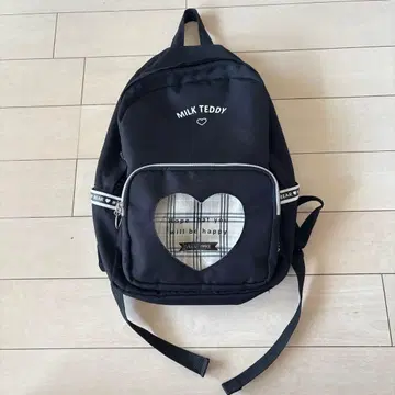 럭색 블랙 여아 하트 체크