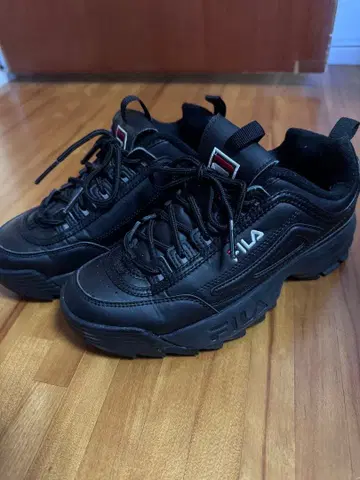 FILA 휠라 디스럽터 통굽 스니커즈 블랙 23.5cm