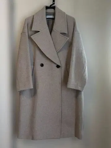 JOHNBULL 베이지 롱 코트