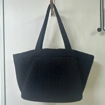 비오는날 정원 블랙블랙