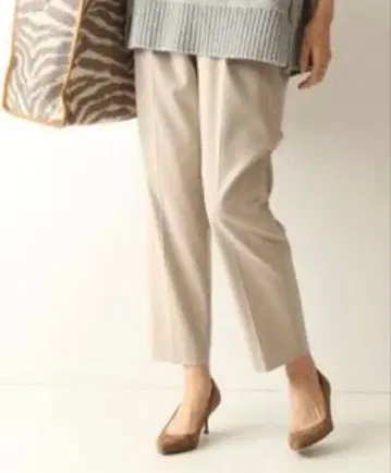 CARREMAN 테이퍼드 팬츠 베이지 38