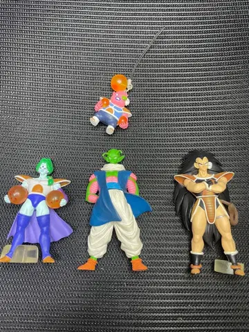 드래곤볼 피규어 세트