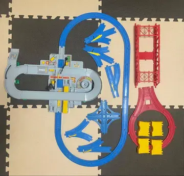 덤 포함 쿠루조 와타루조! 토미카와 놀자! 칸칸 건널목 세트
