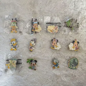 디즈니 핀 배지