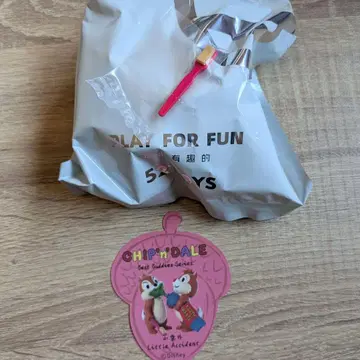 52TOYS 칩앤데일 피규어