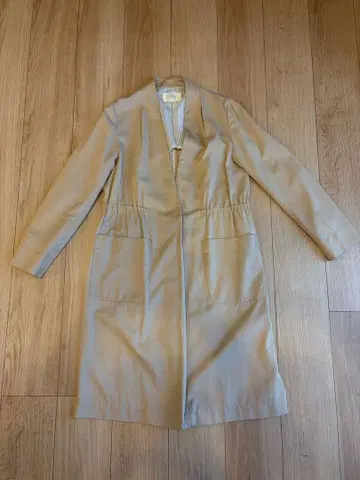 새상품급 BEAMS HEART 베이지 트렌치코트