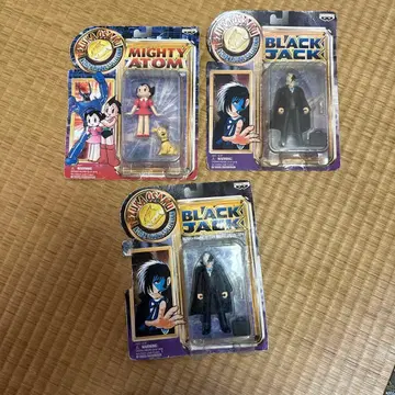 토루토루 아이템 테즈카 오사무 액션 피규어 컬렉션