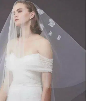 더 트리트 드레싱 베일 웨딩 베일 자수 베일