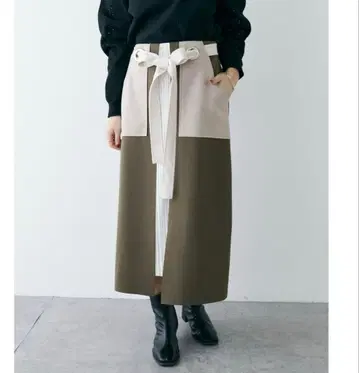 GALLARDAGALANTE 본딩 플리츠 스커트 카키