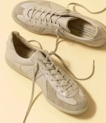 REPRODUCTION OF FOUND 저먼 트레이너