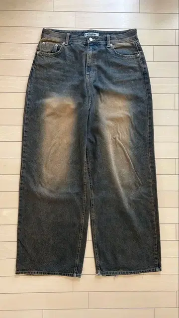 taptaptap 스트레이트 데님 다크 블루