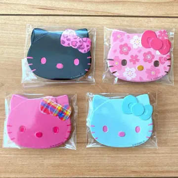 봉투 미개봉!! 헬로키티 페이스 캔뱃지 4개 세트